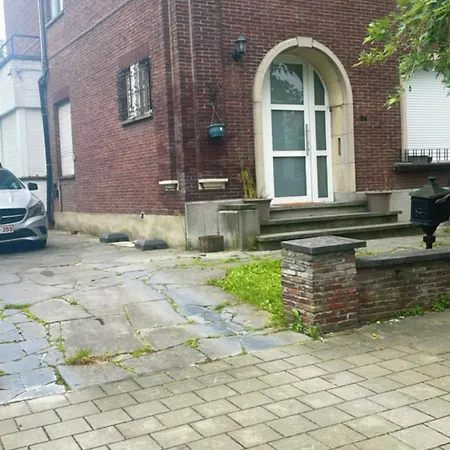 Apartment Near Atomium With Parking Vilvoorde